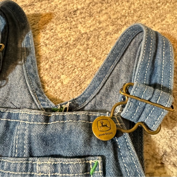 TODDLERS JOHN DEERE OVERALLS - Picture 7 of 8